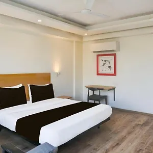 Townhouse Sector 57 Near Hong Kong Bazaar Gurgaon