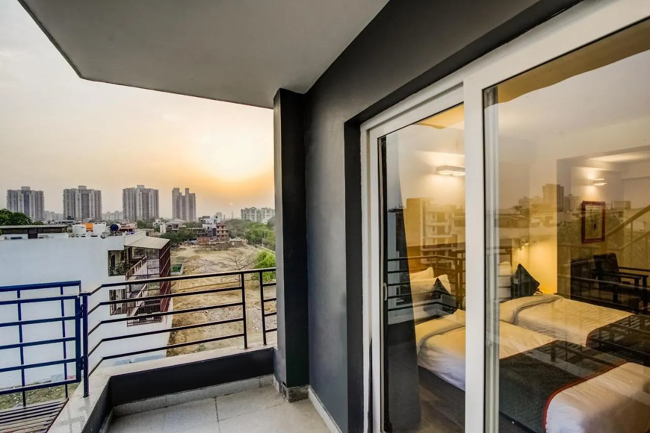 Townhouse Golf Course Road Hotel Gurgaon