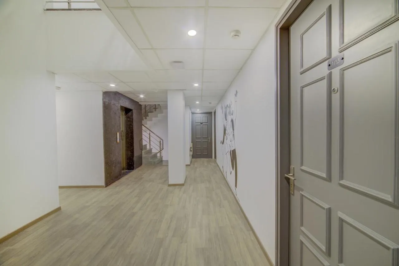 Townhouse Golf Course Road Hotel Gurgaon 4*,