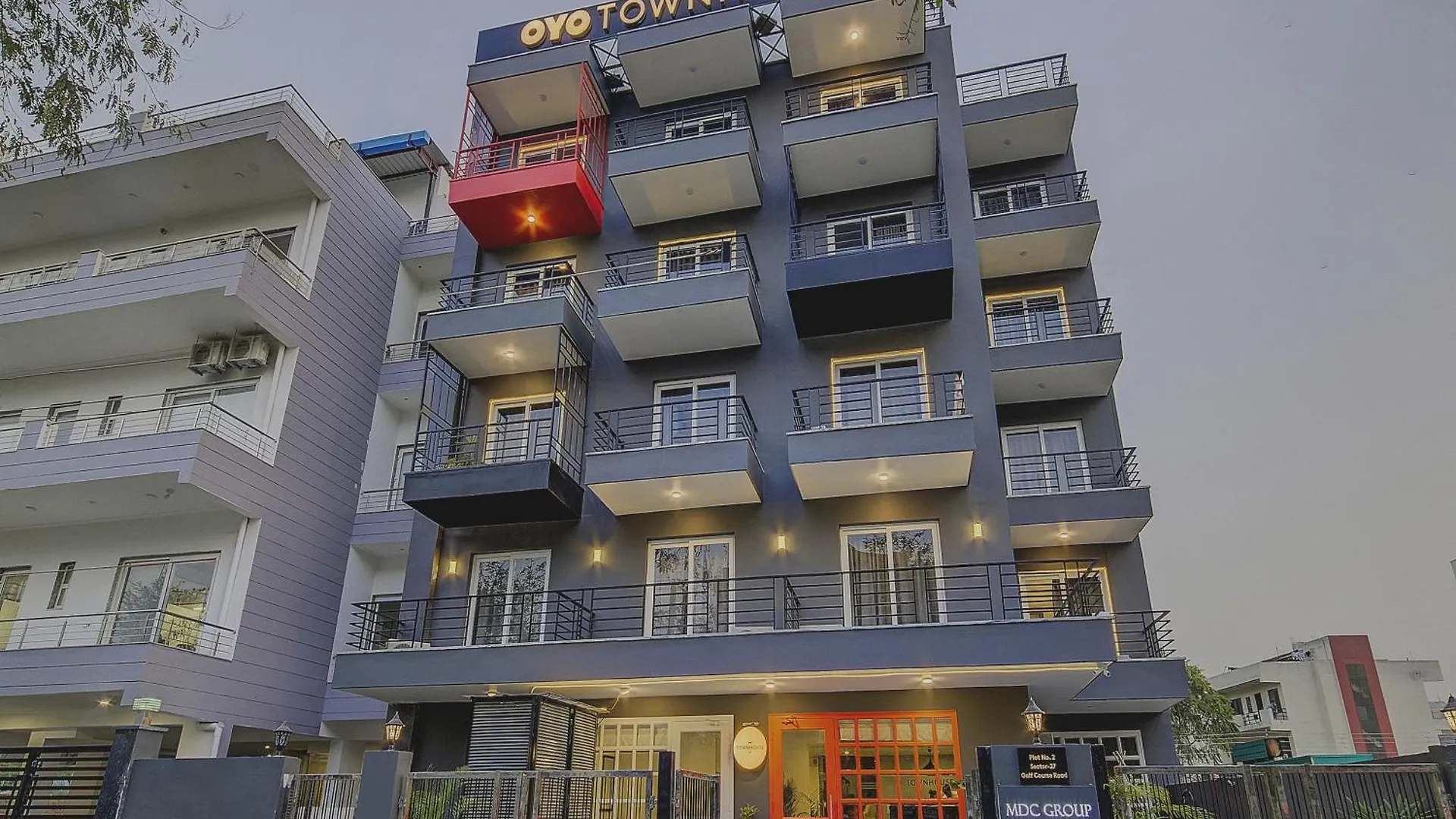 Townhouse Golf Course Road Hotel Gurgaon 4*,  India